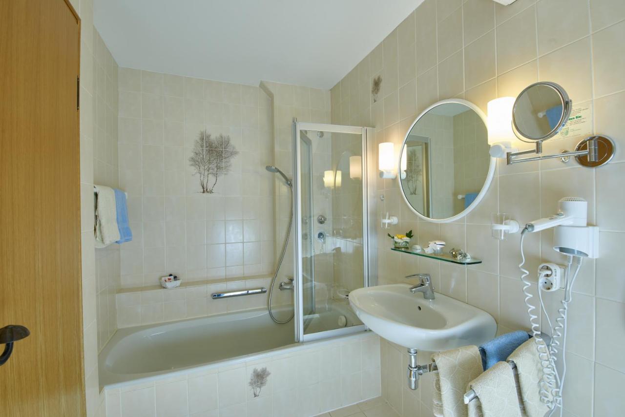 Hotel Alter Ziehbrunnen à Bad Endorf Extérieur photo