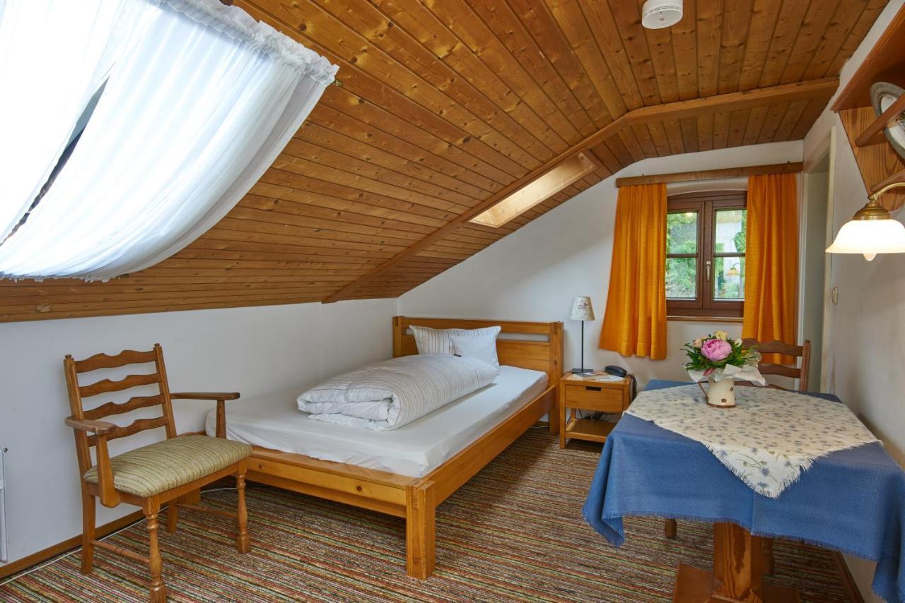 Hotel Alter Ziehbrunnen à Bad Endorf Extérieur photo